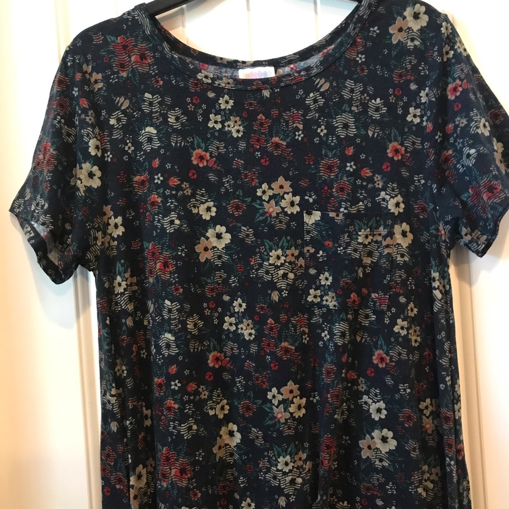 Lularoe Carly